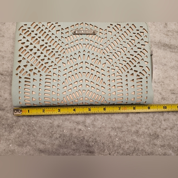 Stella and Dot Clutch - Picture 10 of 13